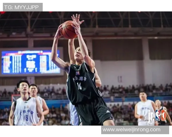 广州篮球队的速度之道:如何在赛场上迅速崛起与突破 广州篮球队的速度之道:如何在赛场上迅速崛起与突破