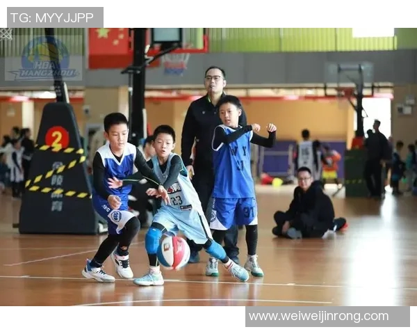 杭州篮球队荣登篮球战术排行榜第三名展现强大实力与团队配合