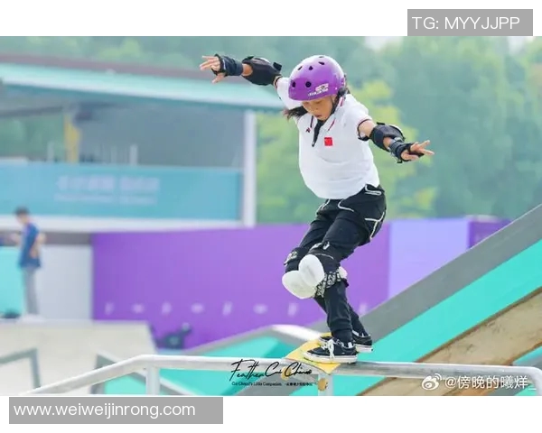 滑板灵活性评比出炉成都滑板队荣获第二名佳绩