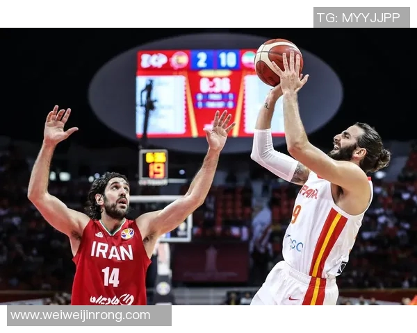 周鹏：从篮球场上的传奇到社会公益的先锋之路