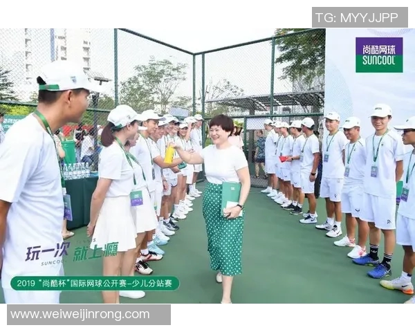 重庆网球队与广州网球队赛后复盘分析力量对比与战术探讨