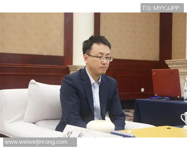 柯洁与时越巅峰对决全局解析精彩瞬间回顾与深度解读 柯洁与时越巅峰对决全局解析精彩瞬间回顾与深度解读